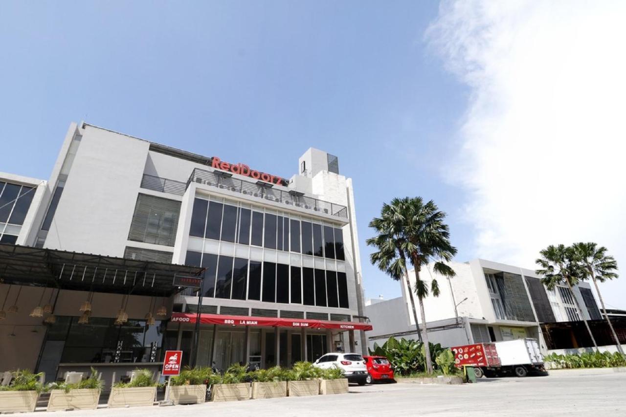 Reddoorz Plus @ Kapuk Business Park Jakarta Exterior foto