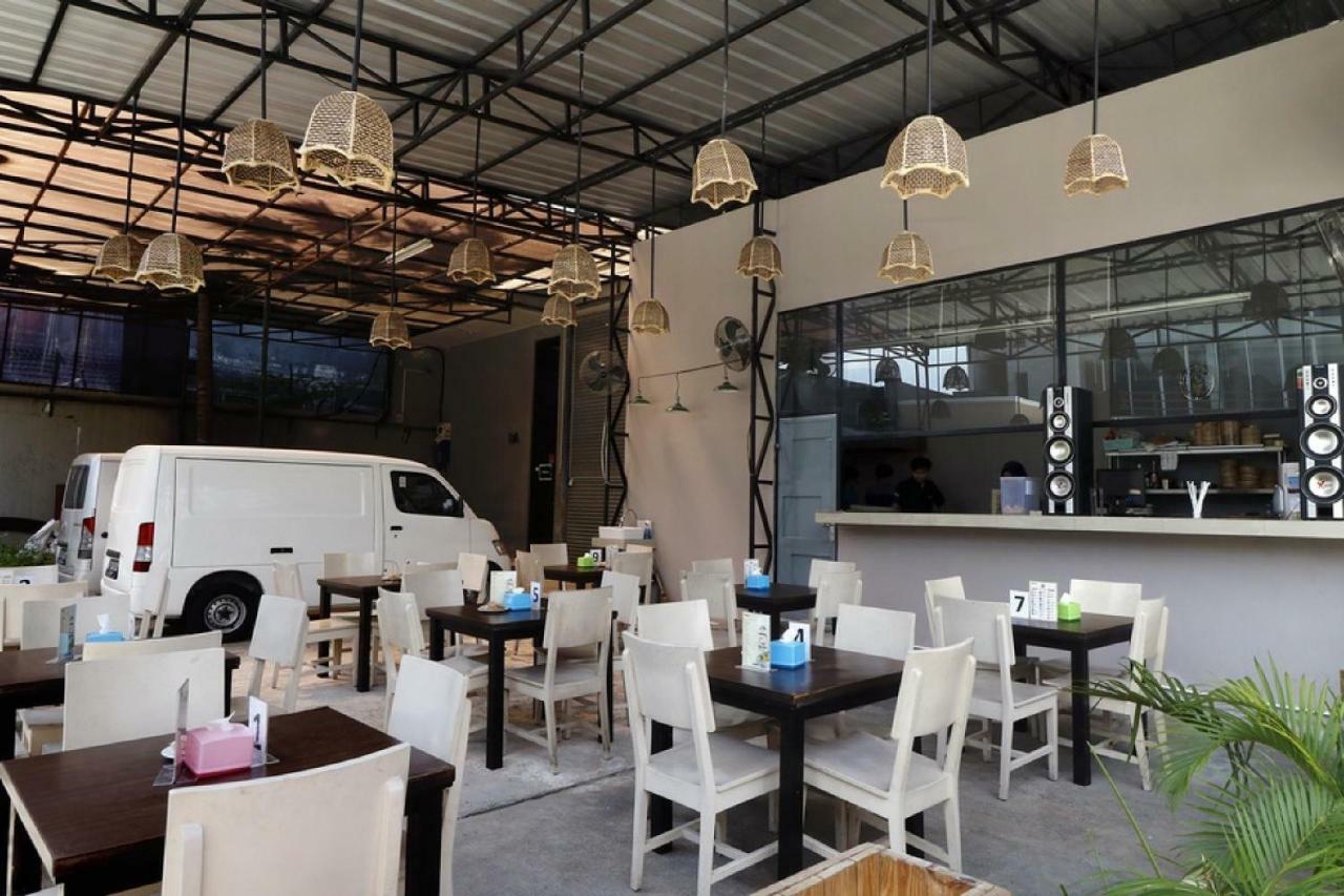 Reddoorz Plus @ Kapuk Business Park Jakarta Exterior foto